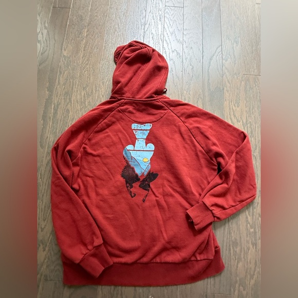 Reellife Fishing Red Hoodie Mens size medium sweater fishing fall winter - Picture 1 of 13